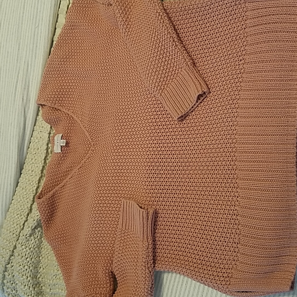 Lucky brand size s pink v neck sweater